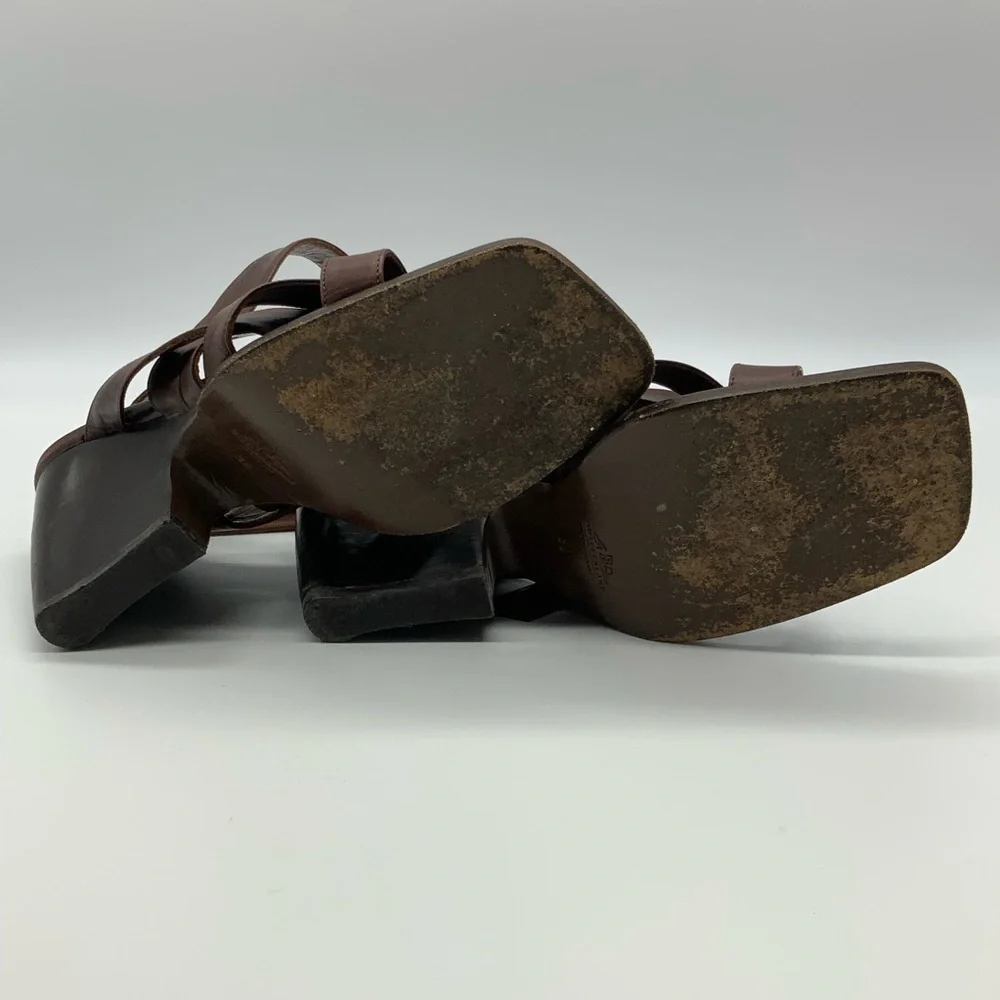 Bally Heel